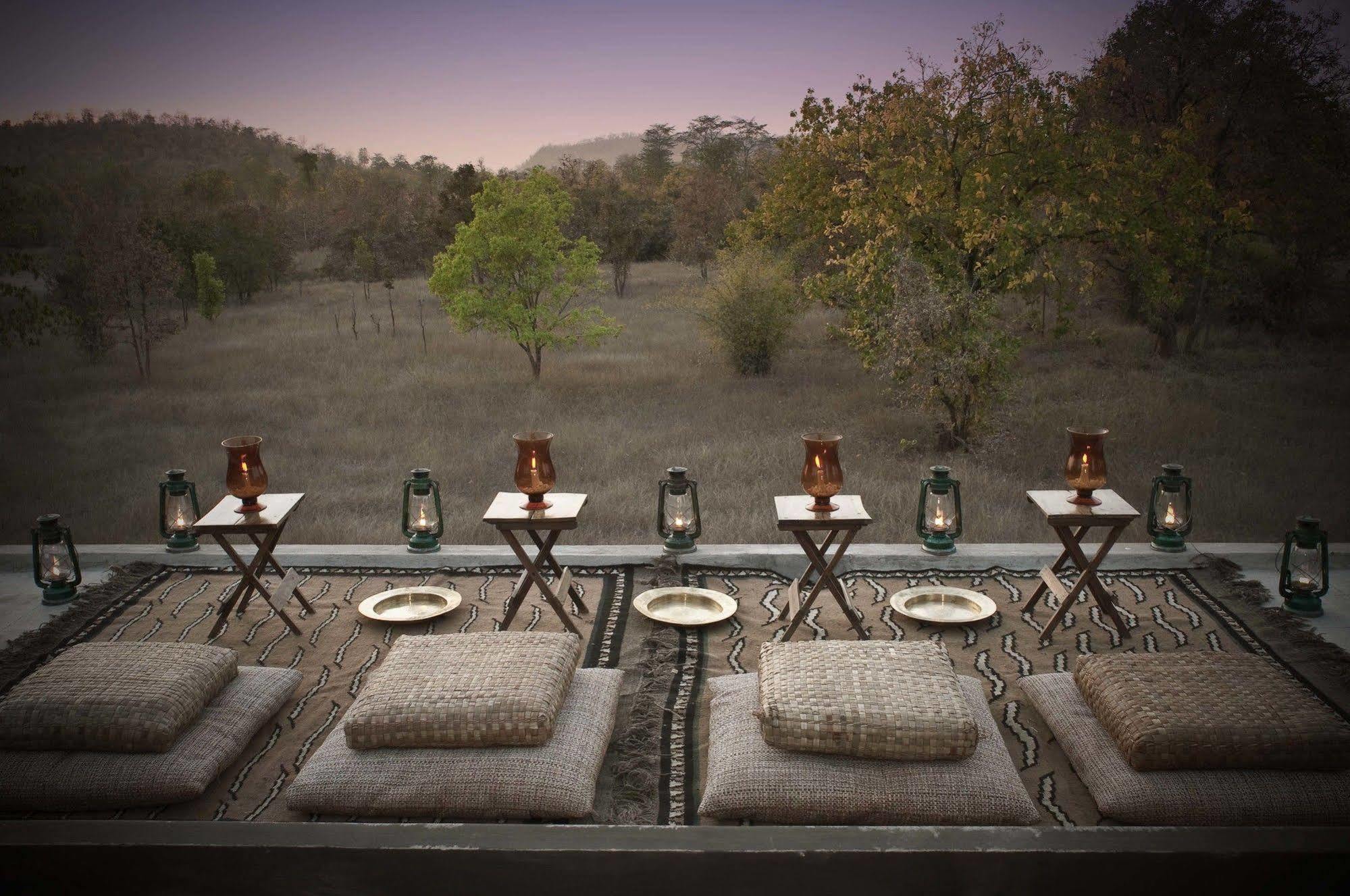 Hotel Mahua Kothi, Bandhavgarh National Park Tāla Exterior foto